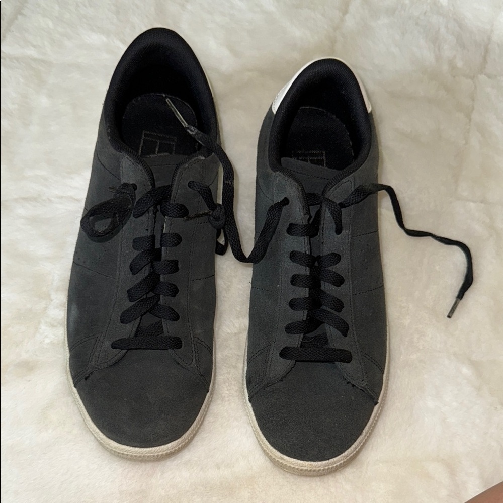 Nike Black and White Women's Shoes